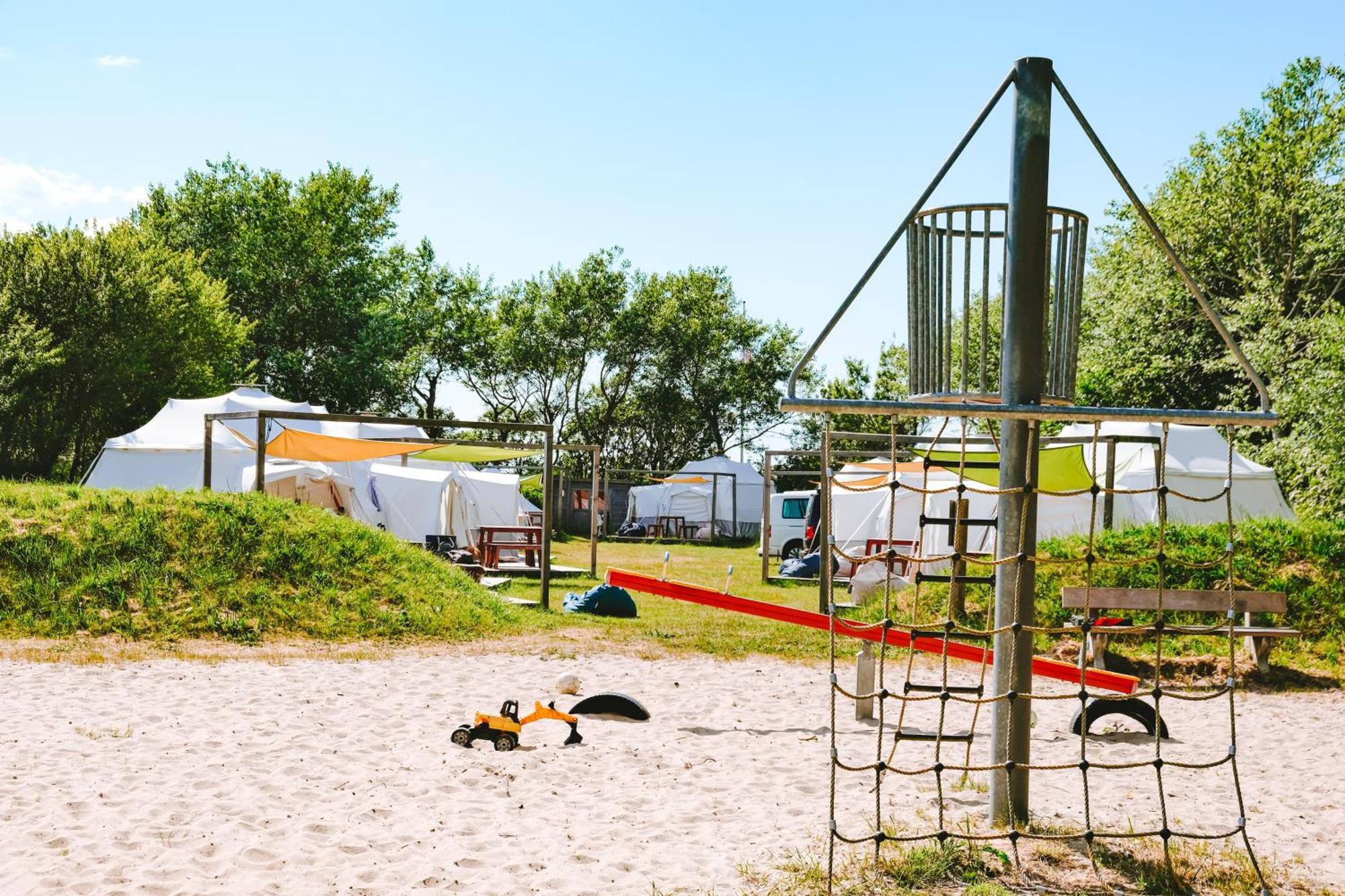 Отель Domo Camp Sylt - Glamping Camp Экстерьер фото